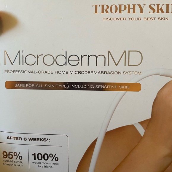Trophy skin microdermabrasion machine - Picture 2 of 8